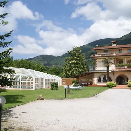 Queen Villa
